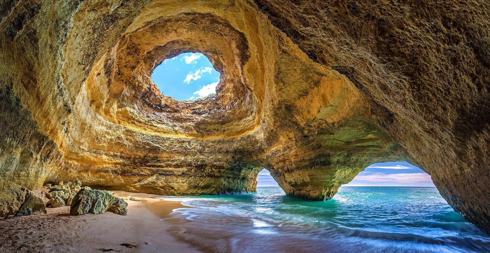 cueva de Benagil